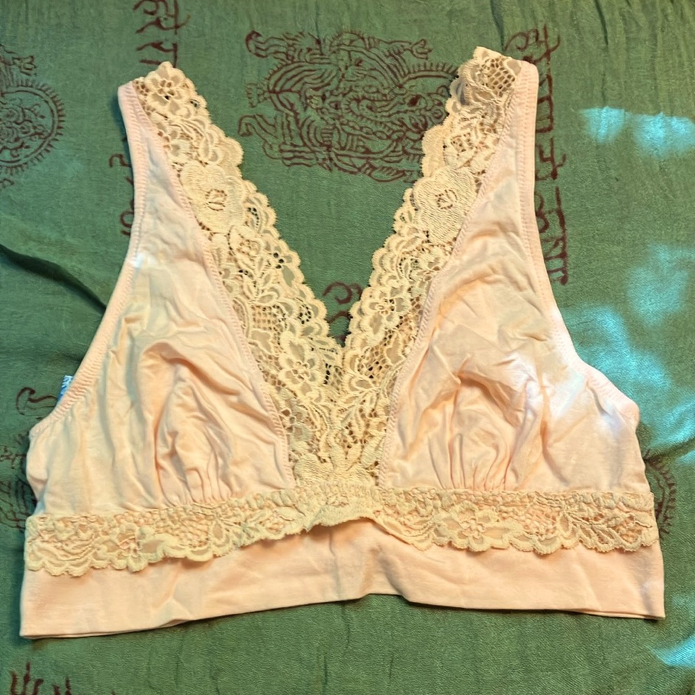 Intimately Free People set sz M